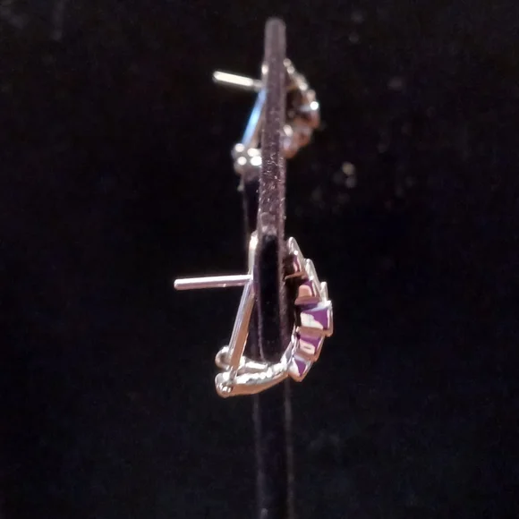 14k White Gold Diamond Baguette Earrings - Picture 5 of 8